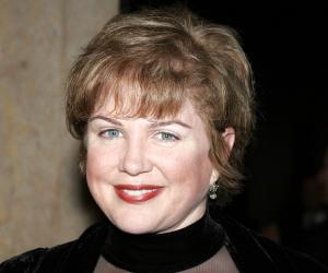 Julia Sweeney Biography