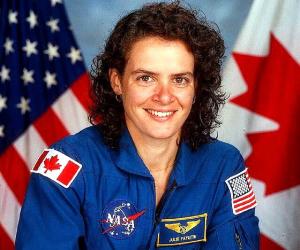 Julie Payette