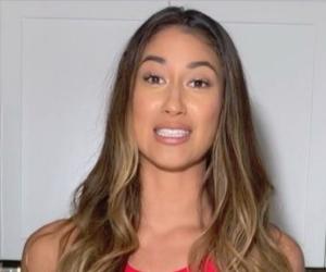 Karina Elle Biography