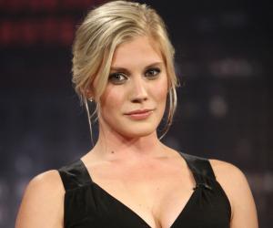 Katee Sackhoff