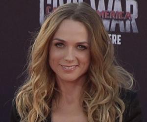 Kerry Condon Biography