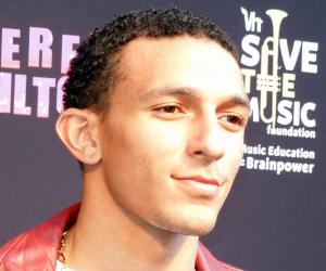 Khleo Thomas