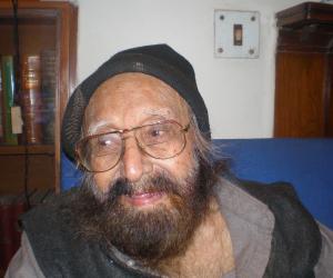 Khushwant Singh