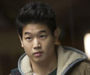 Ki Hong Lee