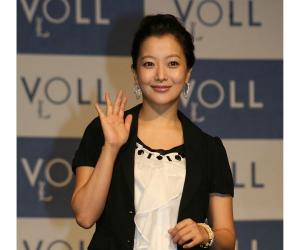 Kim Hee-sun Biography