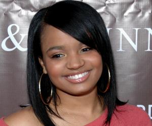 Kyla Pratt Biography