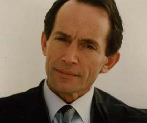 Lance Henriksen