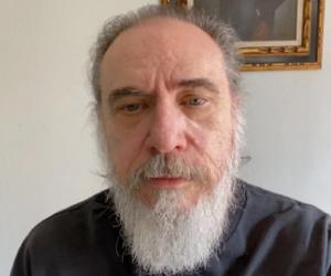 Larry Charles