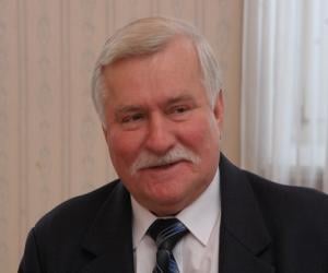 Lech Walesa Biography