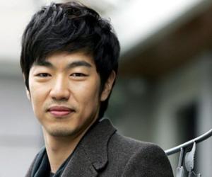 Lee Jong-hyuk