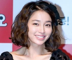 Lee Min-jung Biography