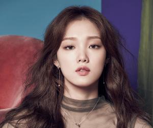 Lee Sung-kyung Biography