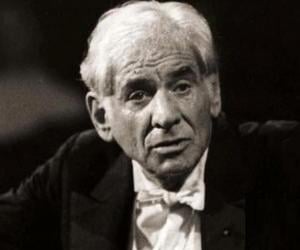 Leonard Bernstein Biography