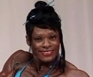 Lesa Lewis