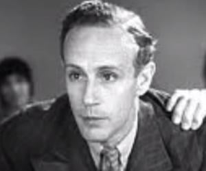 Leslie Howard Biography