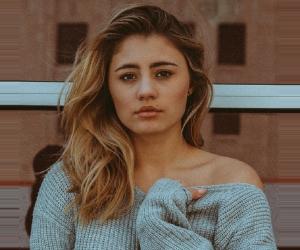 Lia Marie Johnson