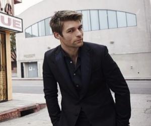 Liam McIntyre