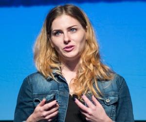 Lisa Hanawalt