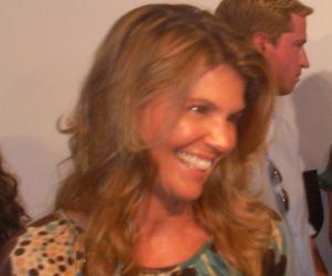 Lori Loughlin