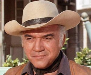 Lorne Greene