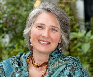 Louise Penny Biography