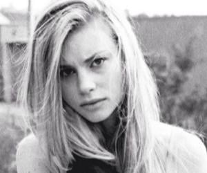 Lucy Fry