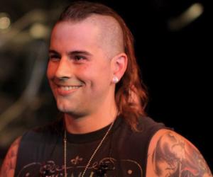 M. Shadows