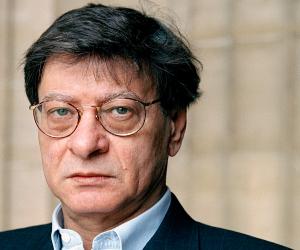 Mahmoud Darwish<
