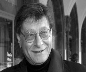 Mahmoud Darwish