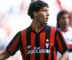 Marco van Basten Biography