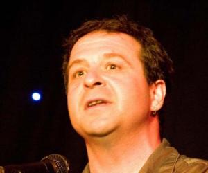 Mark Thomas