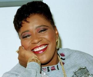 Marsha Warfield