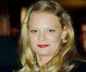 Martha Plimpton