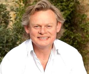 Martin Clunes