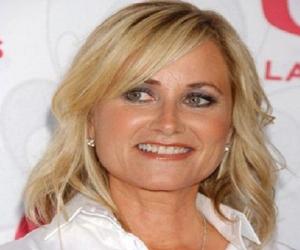 Maureen McCormick Biography