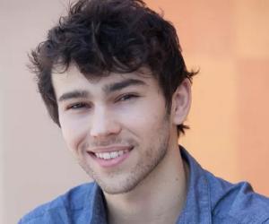 Max Schneider