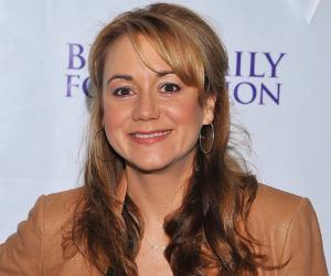 Megyn Price