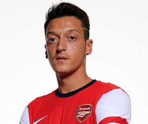 Mesut Ozil Biography