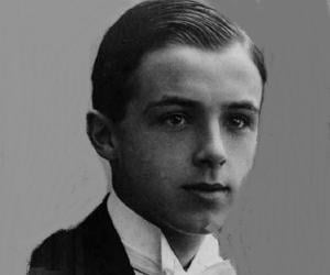 Michael Llewelyn Davies