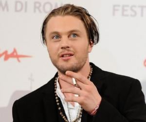 Michael Pitt