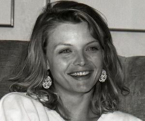 Michelle Pfeiffer Biography