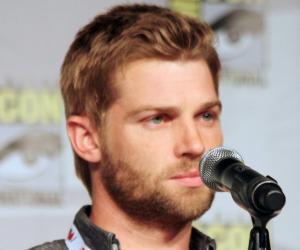 Mike Vogel