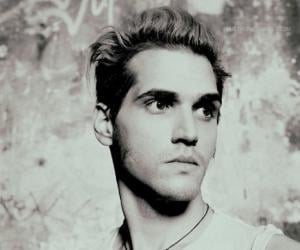 Mikey Way Biography