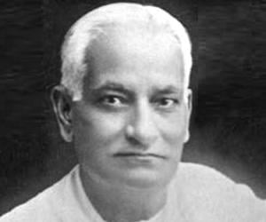 Motilal Nehru