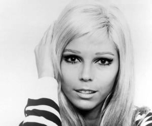 Nancy Sinatra Biography