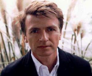 Neil Finn