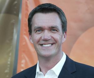 Neil Flynn Biography