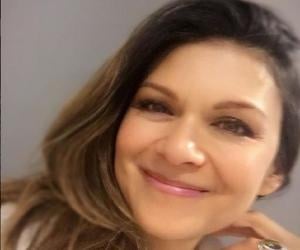 Nia Peeples