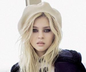 Nicola Peltz