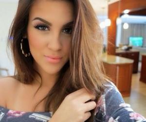 Nicole Guerriero Biography